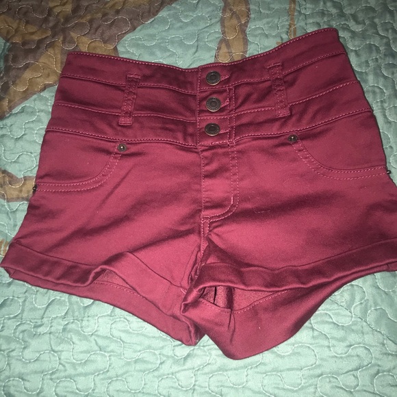 Mossimo Supply Co. Pants - RED/MAROON SHORTS❤️ Mossimo Supply Co. Pants - RED/MAROON SHORTS❤️
